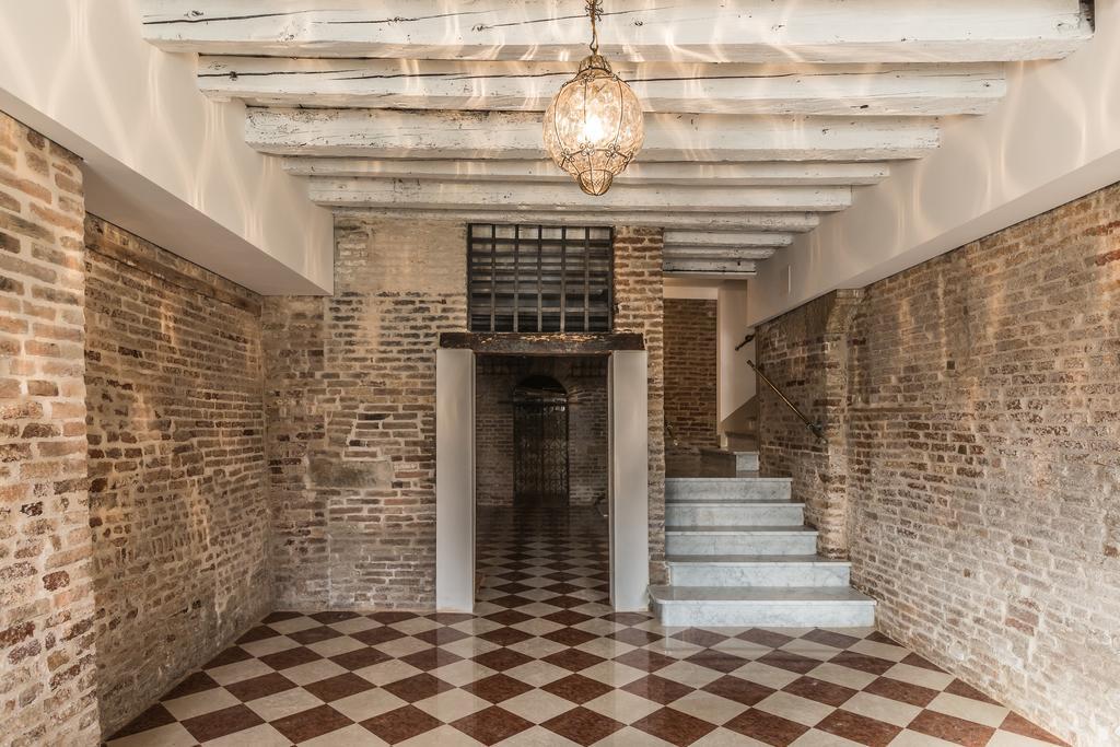 Apartment Palazzina Canal Venice