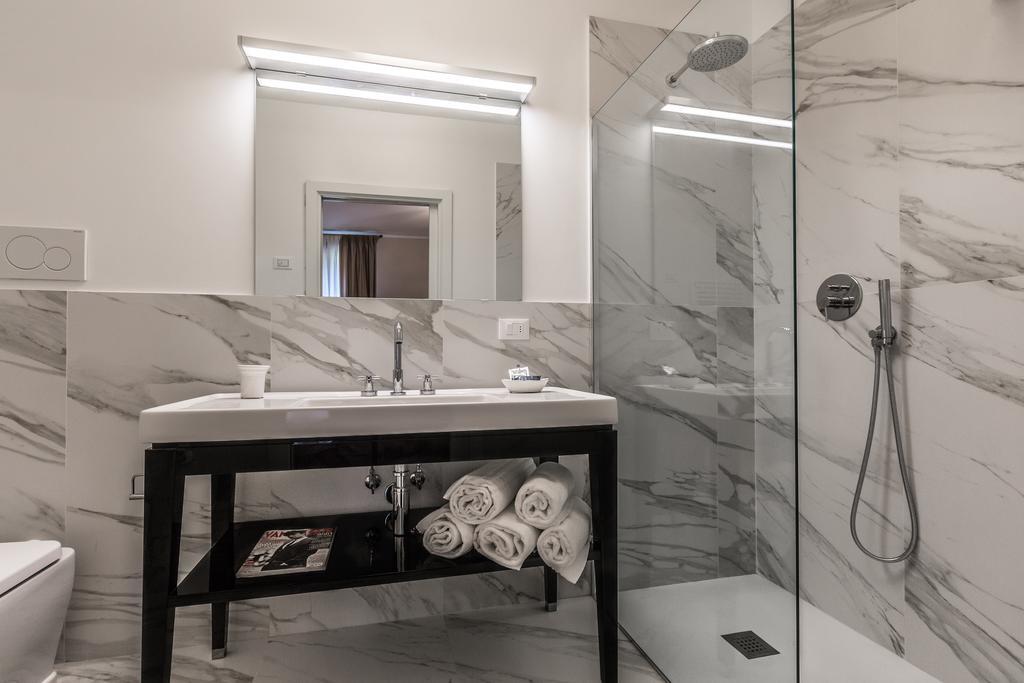 Palazzina Canal Apartment Venice